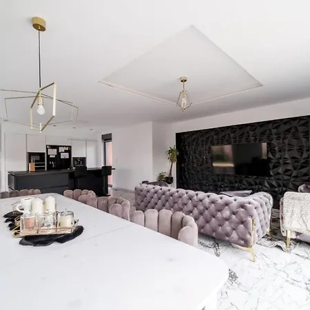 Moderne Proche 2 Frontieres *